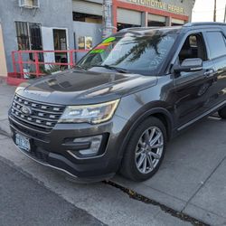2017 Ford Explorer 