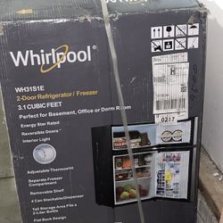 NEW IN THE BOX WHIRLPOOL MINI FRIDGE/FREEZER