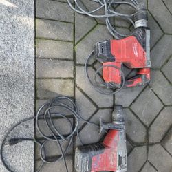 2 Milwaukee Chipping Gun 