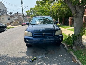 2005 Toyota Highlander V6 • Clean Title • 177k Miles • $3,500 OBO