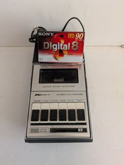 Recorder Portable Tape Recorder with Sony Digital 8 Cassette Untested Retro Vintage