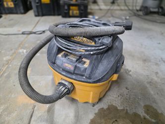 DeWalt 8-Gal Dust Extractor (DWV010)