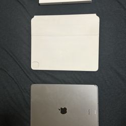 iPad Pro 13.5 Inch