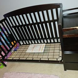 4 In 1 Crib