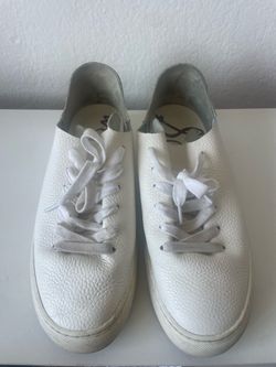 Same Edelman Poppy Lace-Up Sneaker
