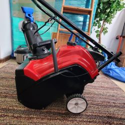 TORO 18 Inch Snowthrower/Snowblower 