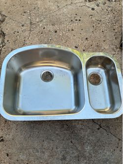 Sink ( blanco stainless steel) need gone today