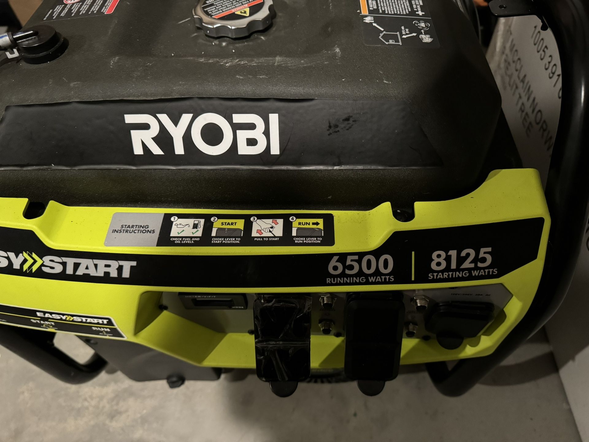 Ryobi 6500/8125W Easy-Start Generator