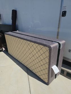 Box Spring size cal king in good condition