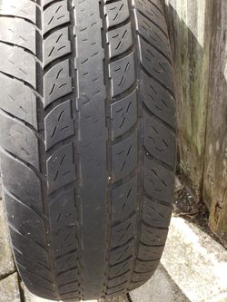 Tire 225/70 16