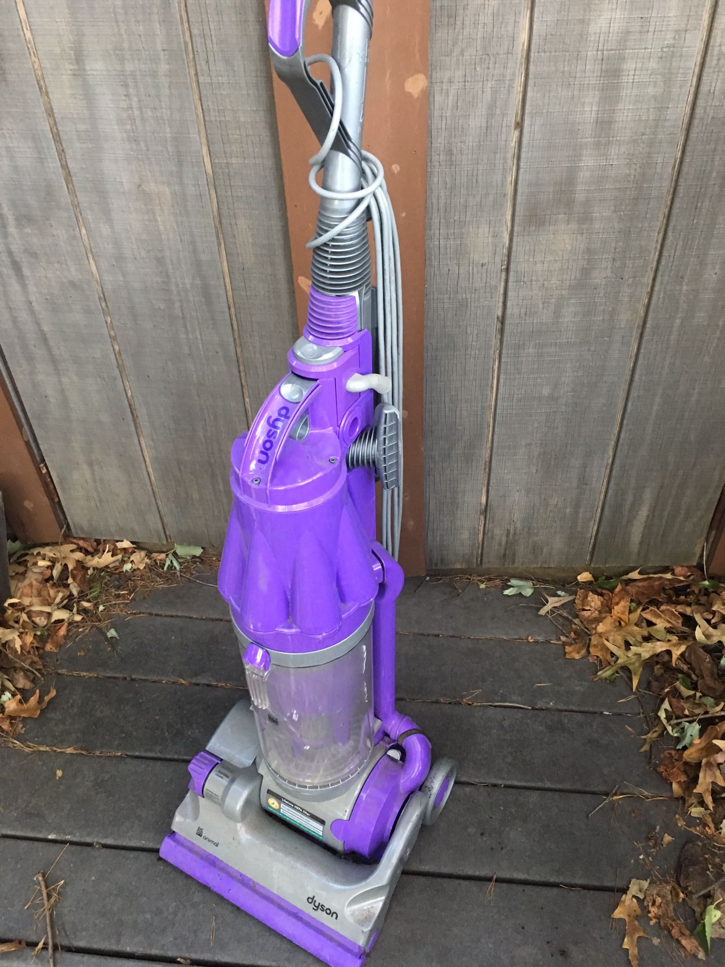 DYSON ROOTCYCLONE vacuum LNEW only 75 Firm