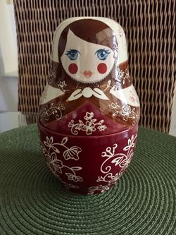 TEMPTATIONS NESTING CUPS BABUSHKA