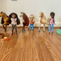 Spirit Riding Free Dolls And Horses Set 