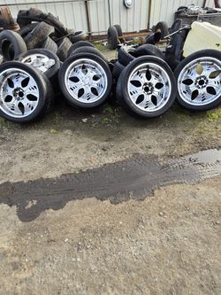 6 LUG CHEVY OR GMC WHEELS