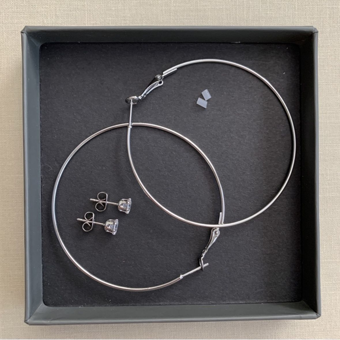 NEW IN BOX 14K White Gold Hoop and Stud Earring Set