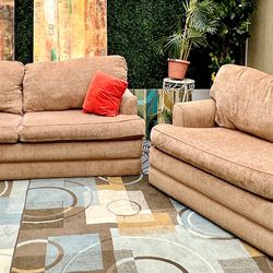 (Free Delivery🚚🚛) Maple Tan La-Z-Boy Couch and Loveseat set