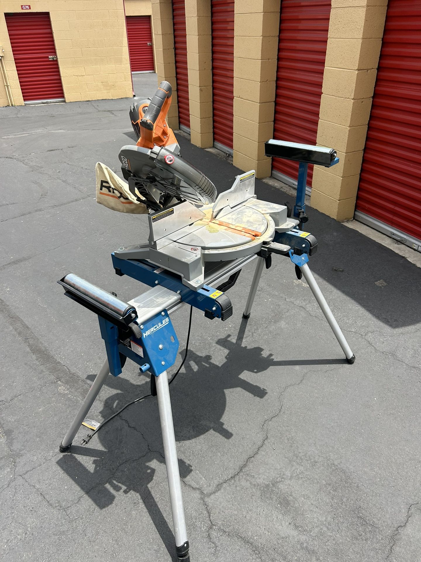 hercules saw stand with saw