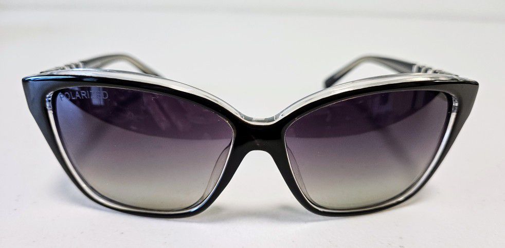 Women's GUESS Cat-Eye Polarized Black/Clear Sunglasses w/Cheetah Case