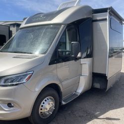 2020 Pleasure Way Leisure Van Unity U24MB Class B RV