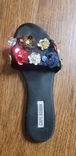 Flower sandals