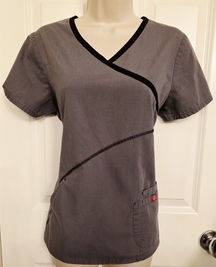 Dickies Scrub Top- Size M