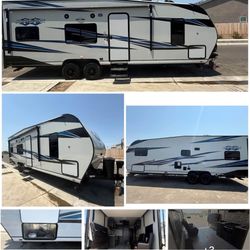 21 Sandsport 2314 Toyhauler