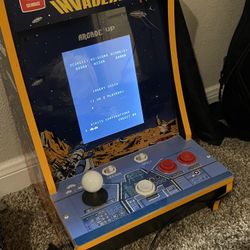 Space invader arcade game