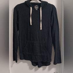 Authentic American Heritage Black and White Crew Neck Sweater