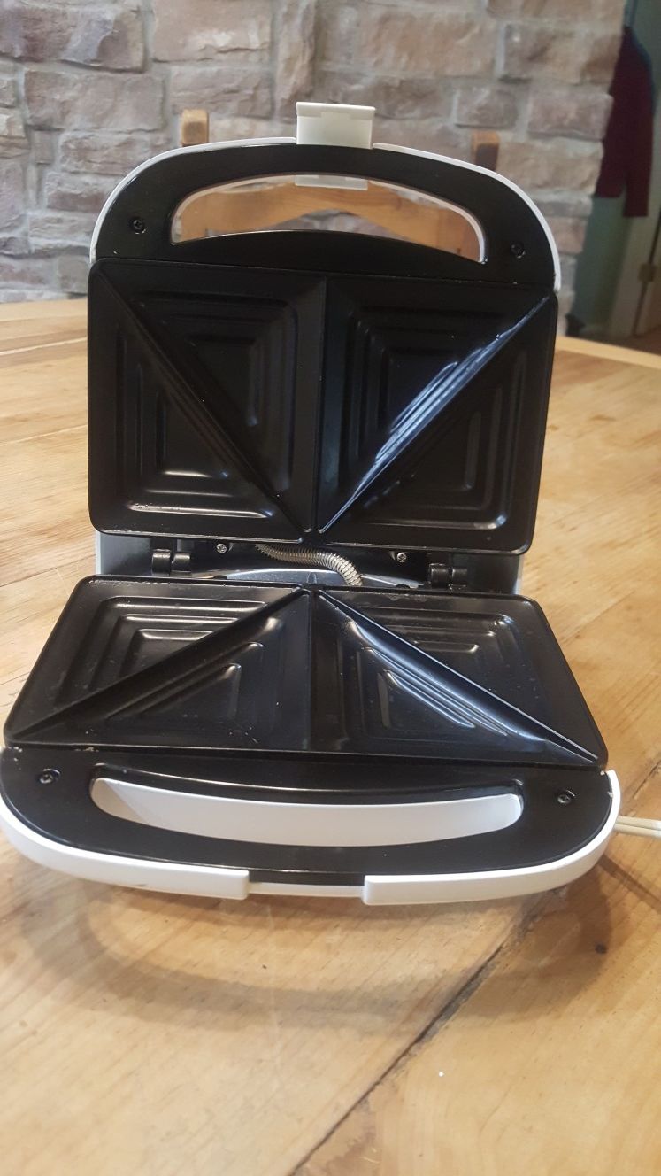 Sandwich Maker for Sale in Goodyear, AZ - OfferUp