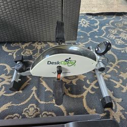 DeskCycle Pedicycle