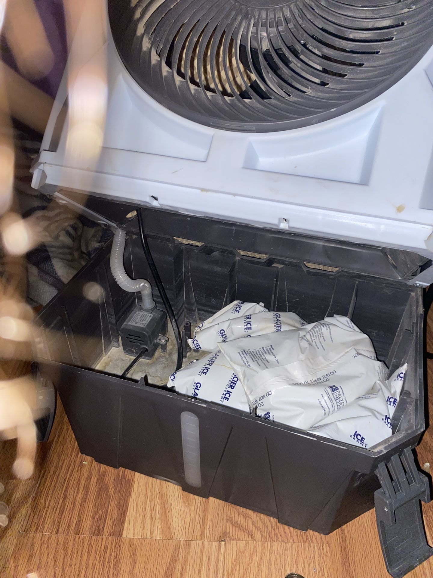Hessaire Ac Unit Fan 