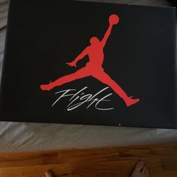 Jordan 4 Red Thunder 