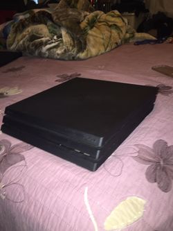 Complete PS4 pro jet black. Can test before buying