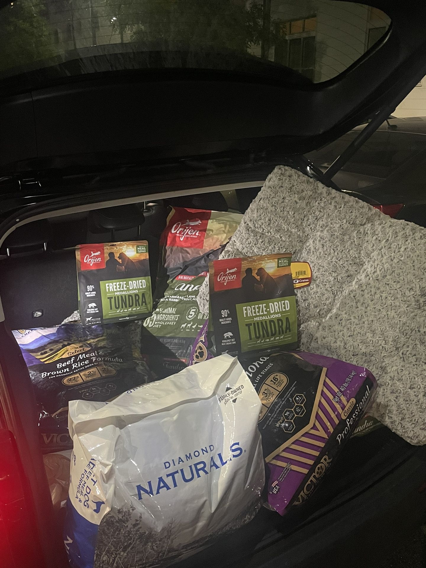 Dog Food , Cages , Harnesses And More