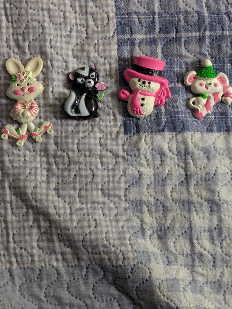 Avon Glace 1974 Pins