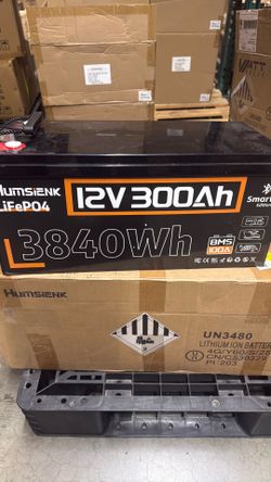 12 v and 48 volt battery