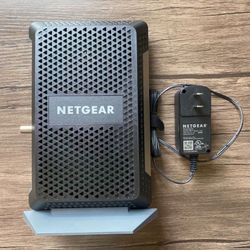 NETGEAR - Nighthawk DOCSIS 3.1 Cable Modem - The CM1000 Ultra-High Speed