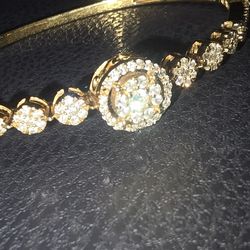 10k 12.9g Gold BANGLE Natural DIAMOND 