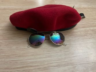 Soldier costume / Red Beret and Mirrored Sunglasses
