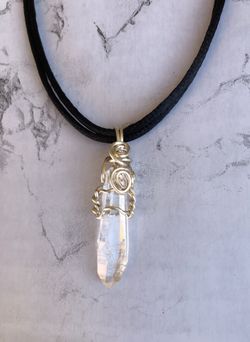 Quartz Crystal Choker