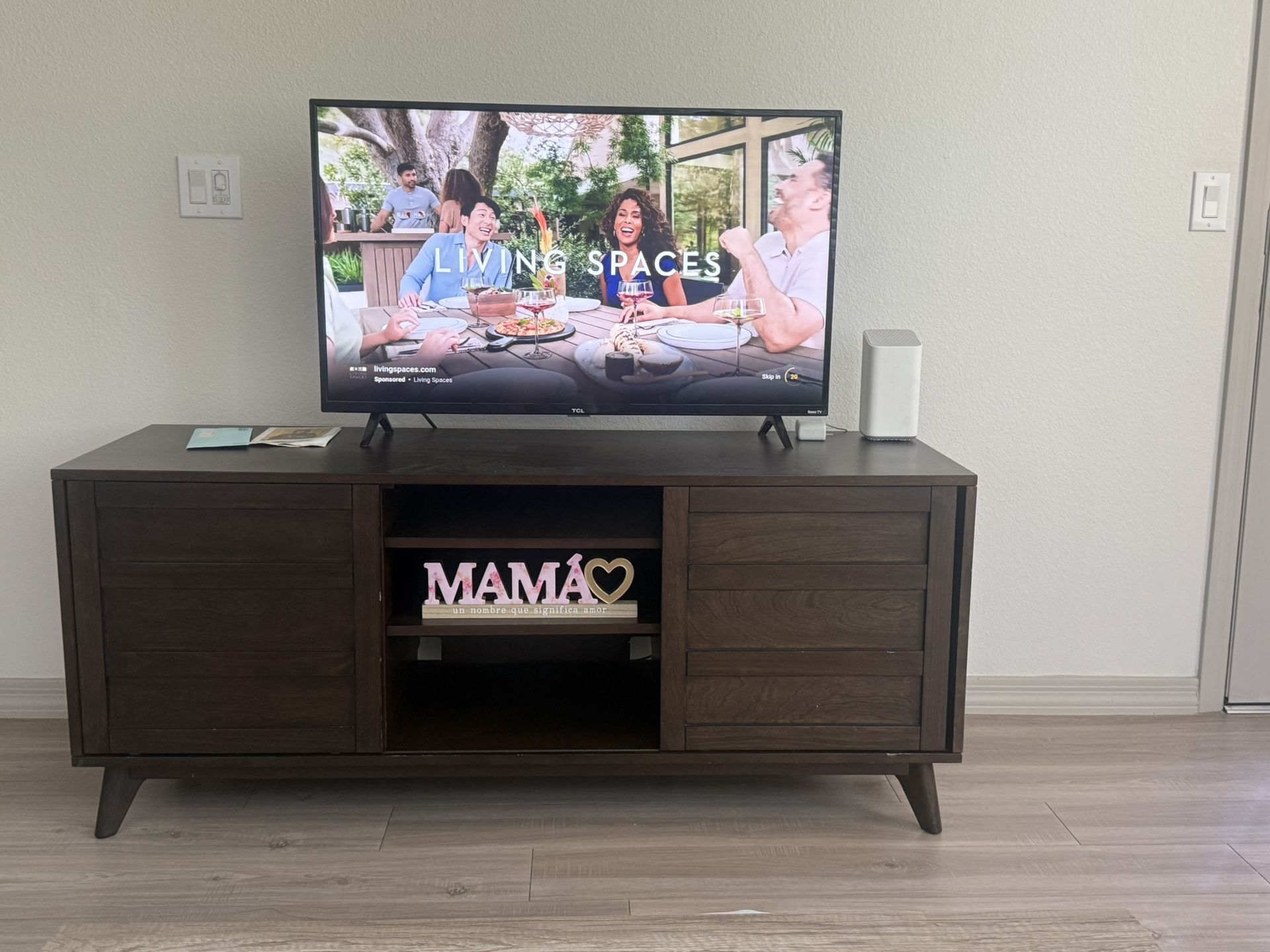 tv stand