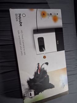 Petcube Bites treat dispenser