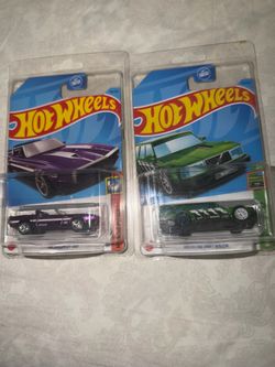 Hot Wheels 69 Shelby GT-500 & Volvo 240 Drift Wagon