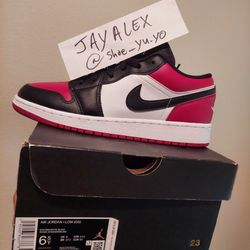  Jordan 1 low "bred Toe" Size 6.5y