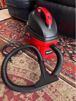 Bauer 3 Gallon Handheld Wet Dry Vacuum