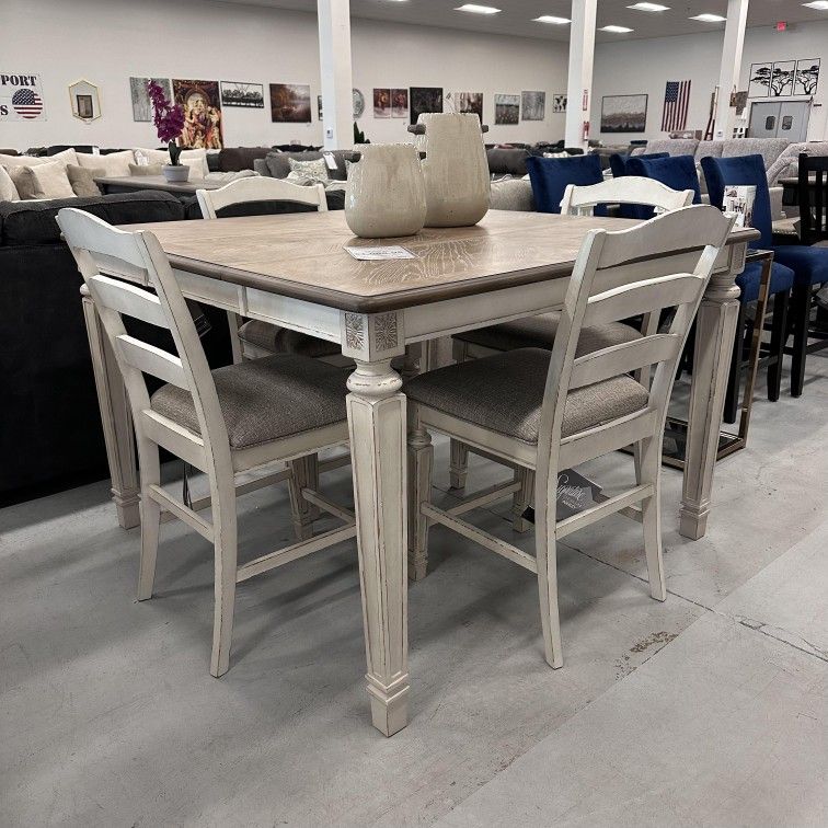 Brand New | Great design | 4 Chairs and Table Dining Set
