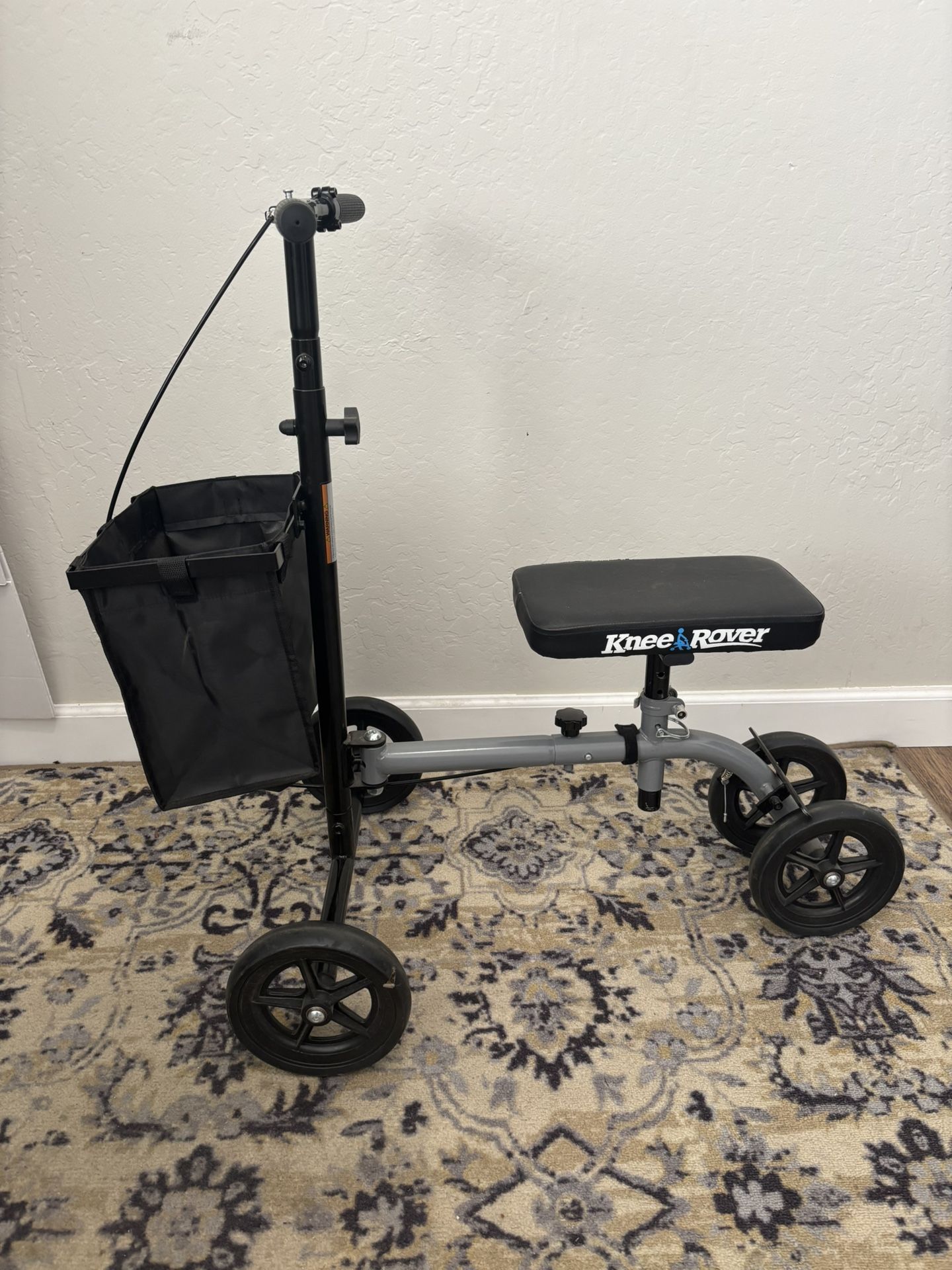 Knee Rover Scooter