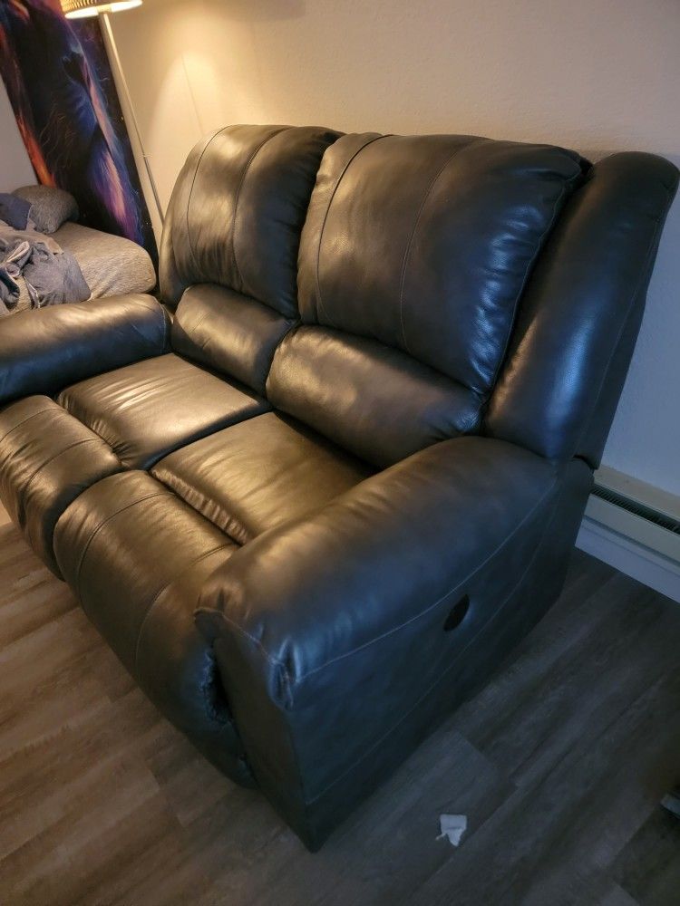 Leather 2 Seat Electric Recliner Couch