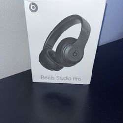 Beats Studio Pro