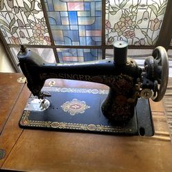 Antique SINGER SEWING TABLE 